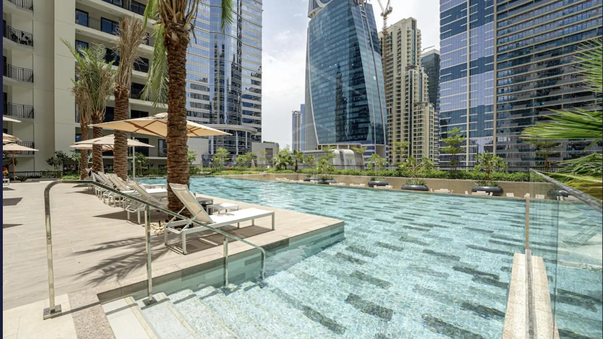 New 1Br, Burj Khalifa View, Top Floor, 8Min To Dubai Mall