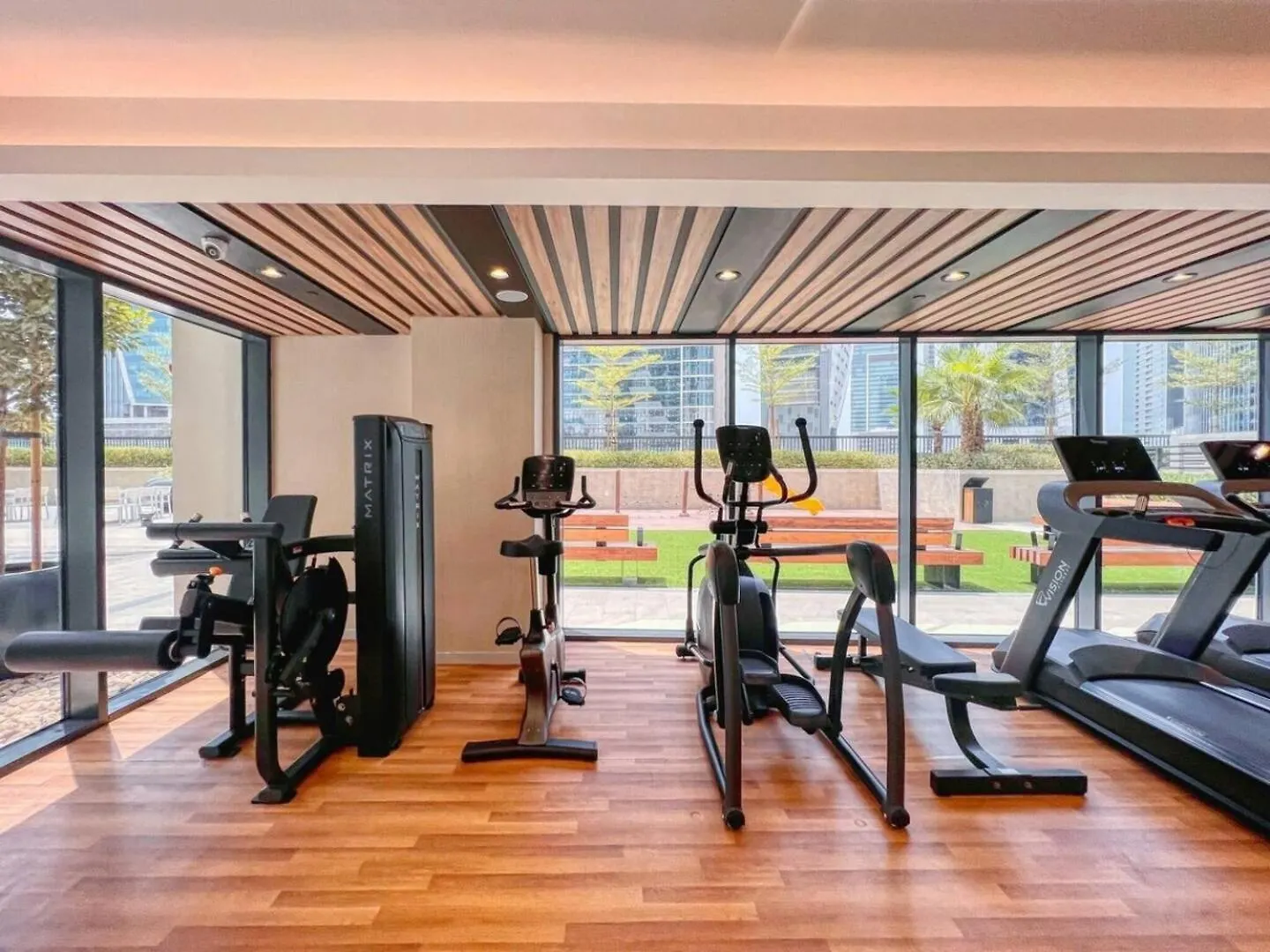 New 1Br, Burj Khalifa View, Top Floor, 8Min To Dubai Mall Apartment