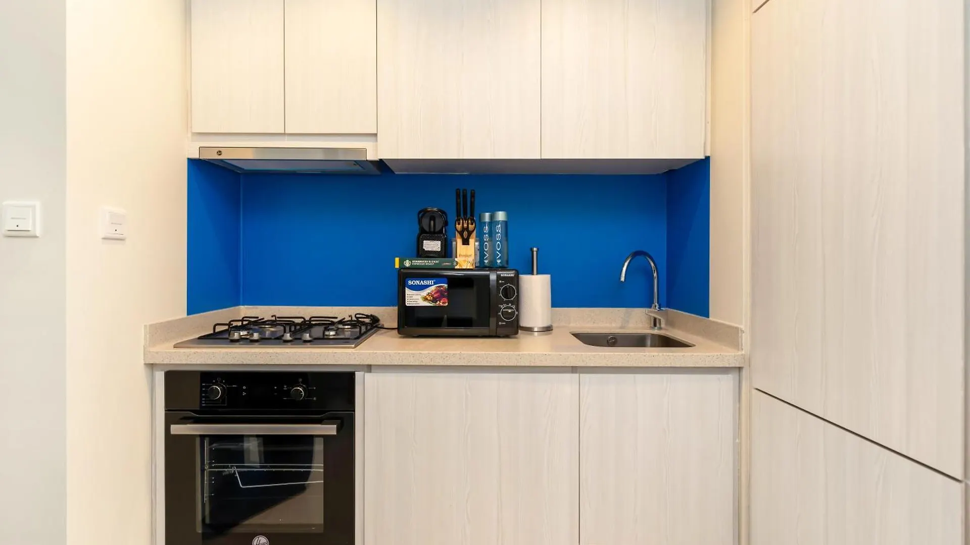 New 1Br, Burj Khalifa View, Top Floor, 8Min To Dubai Mall 0*,  United Arab Emirates